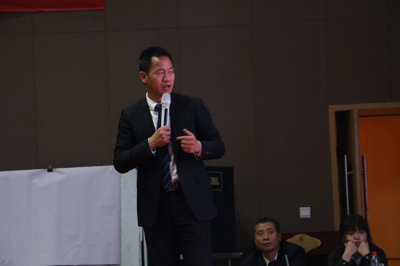 【峰光无限装饰】在交流中成长 在学习中前行——峰光集团“将帅特训营”圆满落幕 【峰光无限装饰】在交流中成长 在学习中前行——峰光集团“将帅特训营”圆满落幕